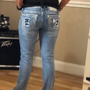 Ladies Miss Me jeans